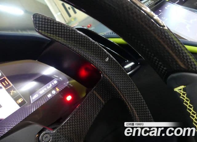 Ferrari 로마 3.9 Spyder, 2024 9