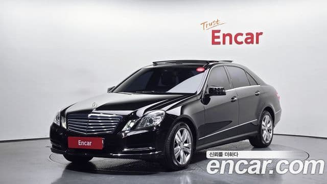Mercedes-Benz E-класс W212 E300 Elegance, 2013 1
