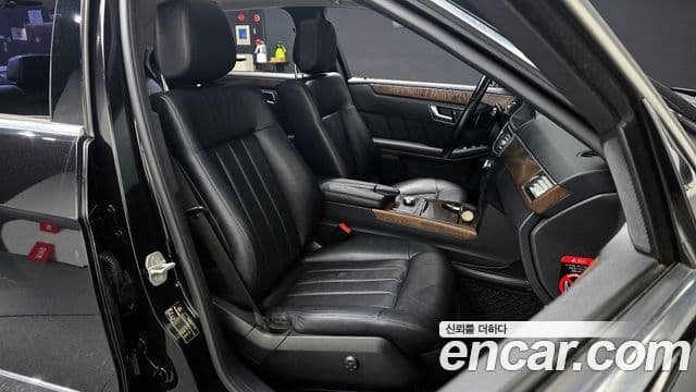 Mercedes-Benz E-класс W212 E300 Elegance, 2013 10