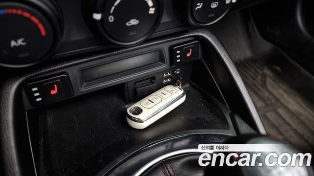 마쯔다 MX-5 MIATA, 2016 17