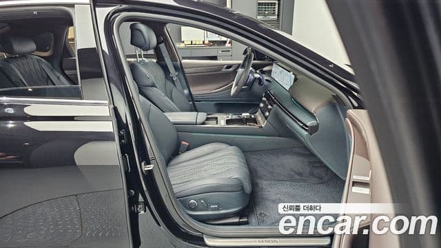 Genesis G80 (RG3) бензин 2.5 турбо 2WD, 2025 10