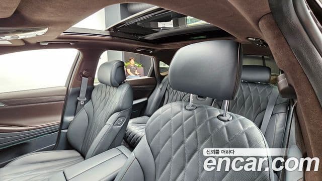 Genesis G80 (RG3) бензин 2.5 турбо 2WD, 2025 18