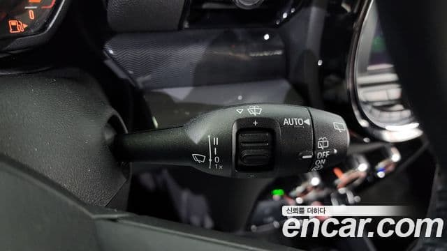 Mini Cooper D 클럽맨 2세대, 2019 15