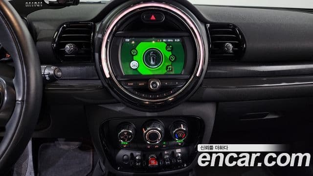 Mini Cooper D 클럽맨 2세대, 2019 17