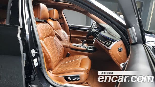 BMW 7시리즈 (G11) M760Li xDrive, 2021 11