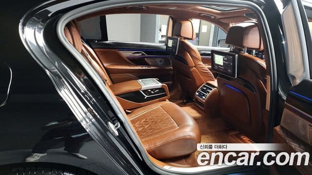 BMW 7시리즈 (G11) M760Li xDrive, 2021 12