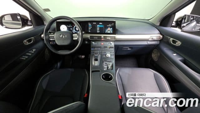 Hyundai NEXO Premium, 2023 7