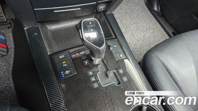 Kia Mohave 4WD KV300, 2014 9