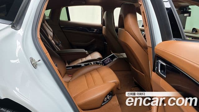 Porsche Panamera (971), 2021 12