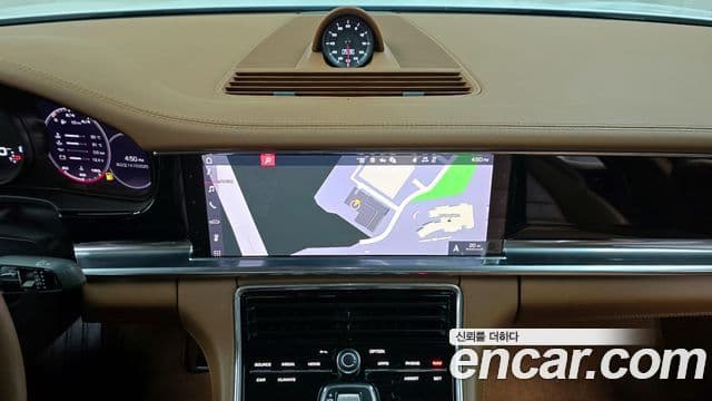 Porsche Panamera (971), 2021 14