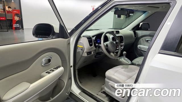 Kia Soul EV, 2018 10