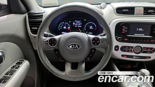 Kia Soul EV, 2018 13