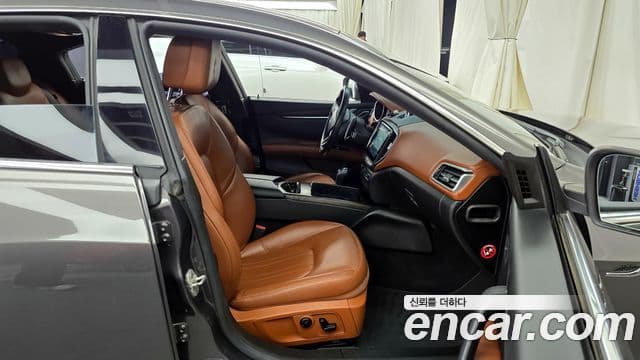 Maserati 기블리 3세대, 2017 11