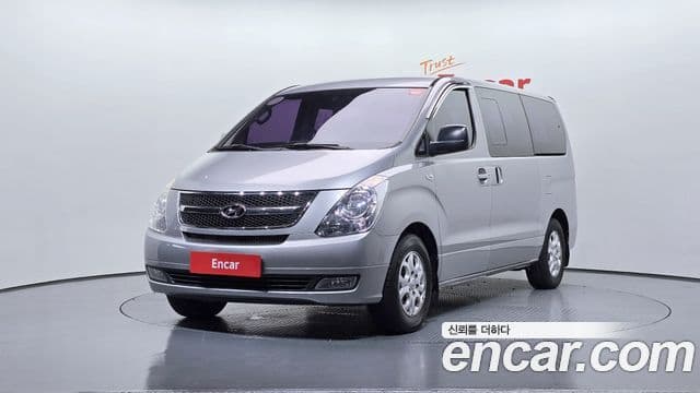 Hyundai Grand Starex CVX Luxury, 2015 1