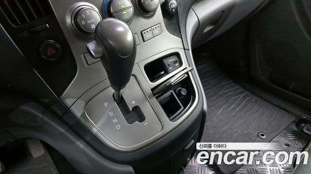 Hyundai Grand Starex CVX Luxury, 2015 9