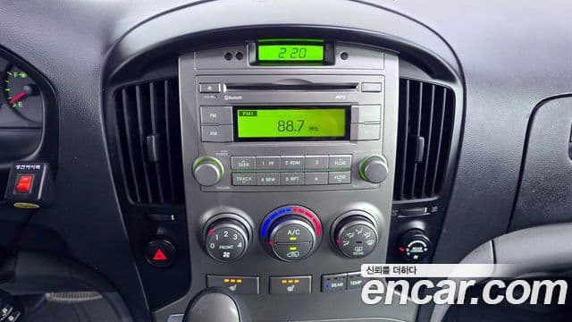 Hyundai Grand Starex CVX Luxury, 2015 15