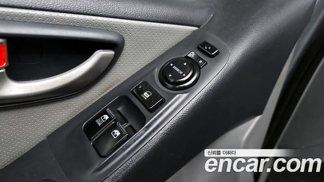 Hyundai Grand Starex CVX Luxury, 2015 19