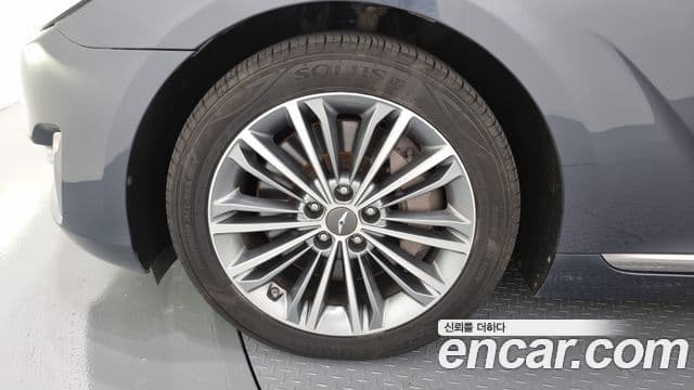 Genesis EQ900 Premium Luxury, 2016 все фото