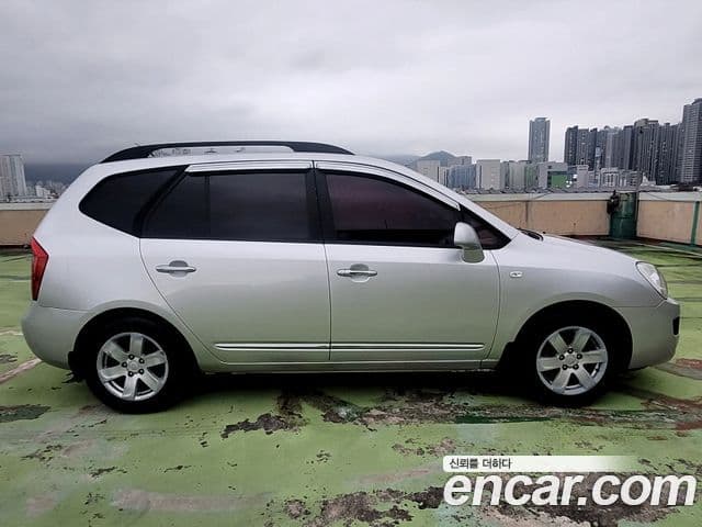 Kia 뉴카렌스 люксовая версия Family, 2009 15