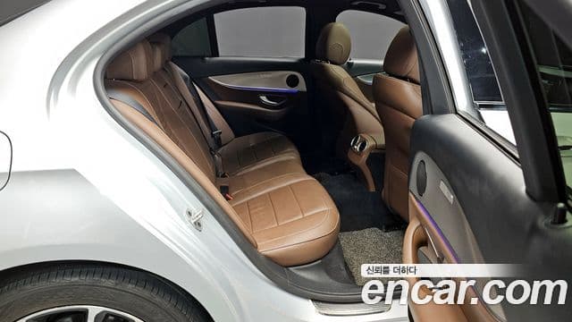 Mercedes-Benz E-класс W213 Avantgarde, 2020 12