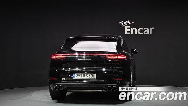 Porsche Cayenne (PO536) 4.0 турбо купе, 2023 4