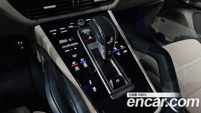 Porsche Cayenne (PO536) 4.0 турбо купе, 2023 9