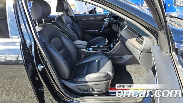 Kia K7 Premier Prestige, 2020 10