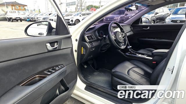 Kia K5 2세대 Prestige, 2016 11