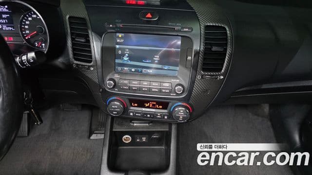 Kia K3 Luxury, 2013 15