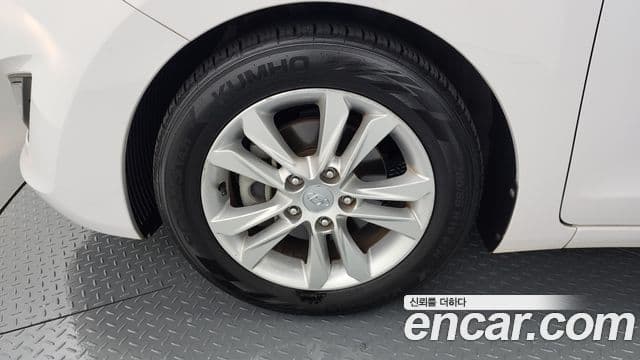 Hyundai i30(новый кузов / новое поколение) 1.6 GDI PYL, 2014 все фото