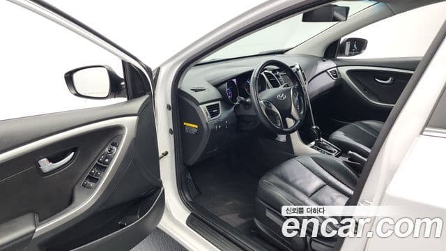 Hyundai i30(новый кузов / новое поколение) 1.6 GDI PYL, 2014 10