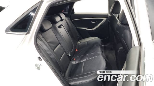 Hyundai i30(новый кузов / новое поколение) 1.6 GDI PYL, 2014 12