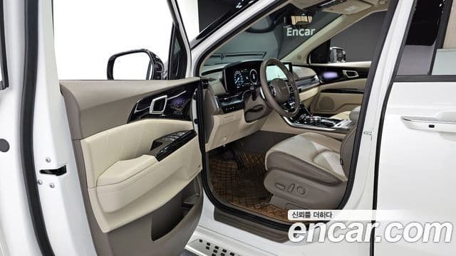 Kia Carnival 4세대 Signature, 2023 11