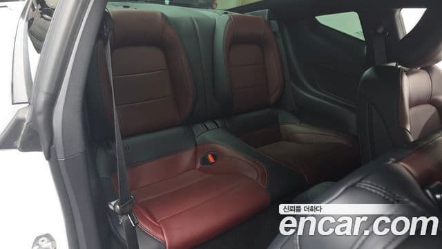 Ford Mustang 7세대 2.3 EcoBoost Premium купе, 2024 12