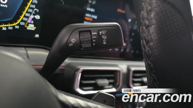 Ford Mustang 7세대 2.3 EcoBoost Premium купе, 2024 16