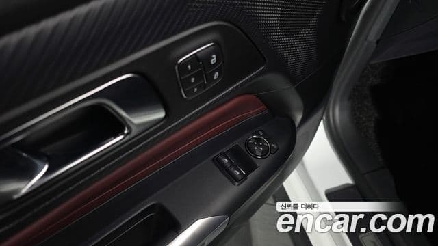 Ford Mustang 7세대 2.3 EcoBoost Premium купе, 2024 19