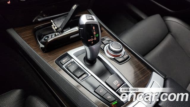 BMW 7시리즈 (F01) 740Li, 2011 9