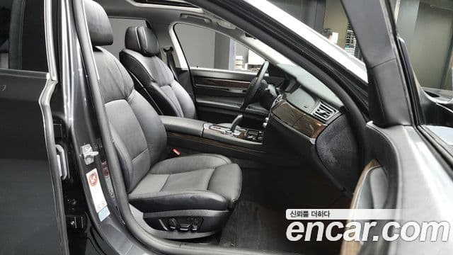 BMW 7시리즈 (F01) 740Li, 2011 11
