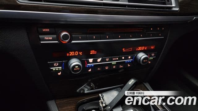 BMW 7시리즈 (F01) 740Li, 2011 16