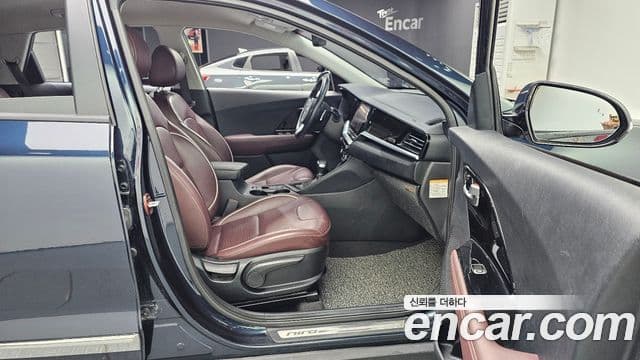 Kia The / новый New Niro Noblesse Special, 2020 11