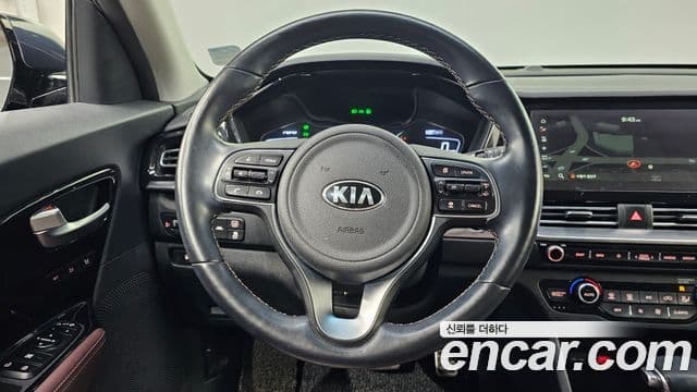 Kia The / новый New Niro Noblesse Special, 2020 13