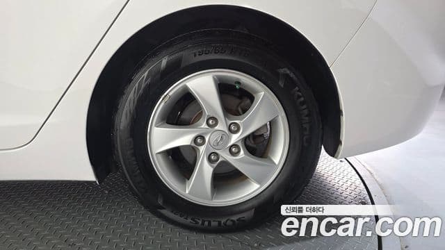 Hyundai Avante MD Luxury, 2012 все фото