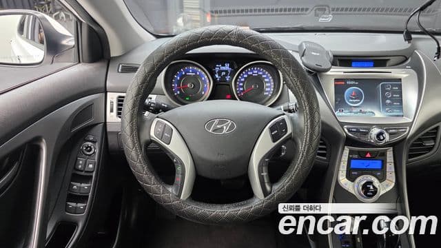 Hyundai Avante MD Luxury, 2012 13