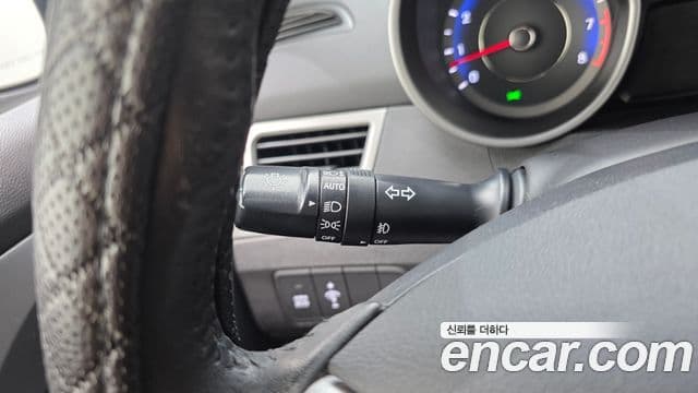 Hyundai Avante MD Luxury, 2012 16