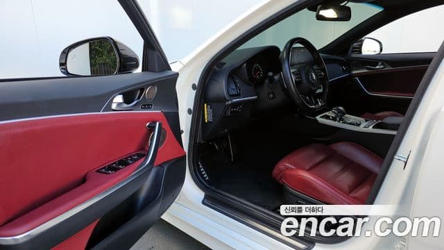 Kia 스팅어 GT, 2019 11