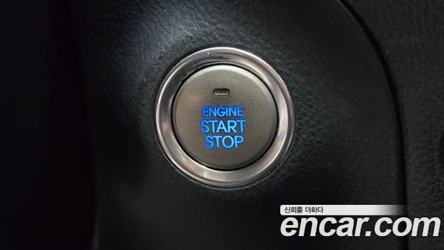 Hyundai Genesis 3.8 экспортная версия, 2012 15