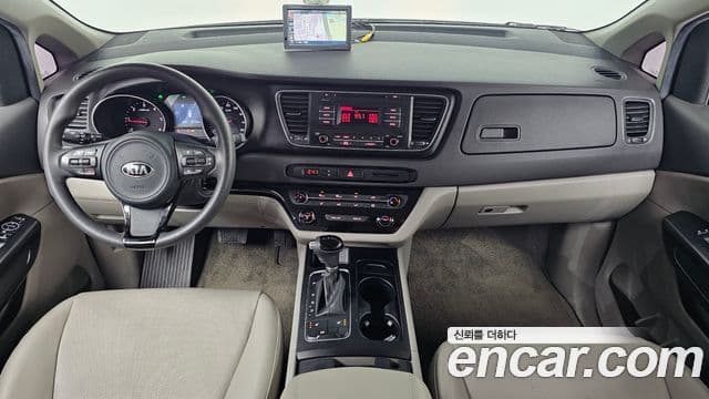Kia All New Carnival 11인승 Deluxe, 2015 7