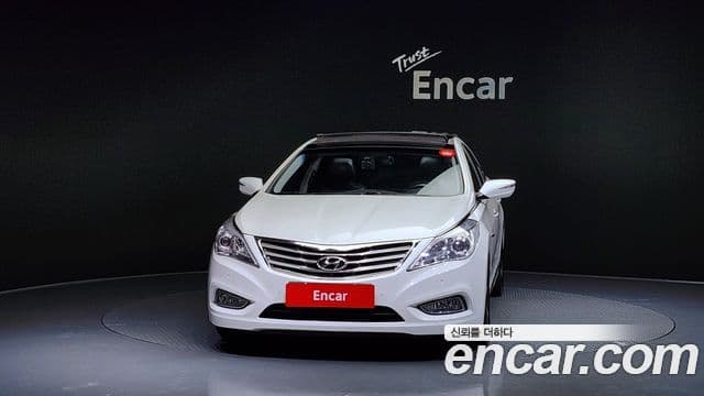 Hyundai Grandeur HG Luxury, 2012 3