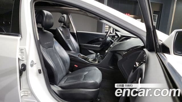 Hyundai Grandeur HG Luxury, 2012 11