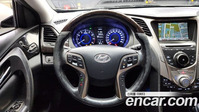 Hyundai Grandeur HG Luxury, 2012 13